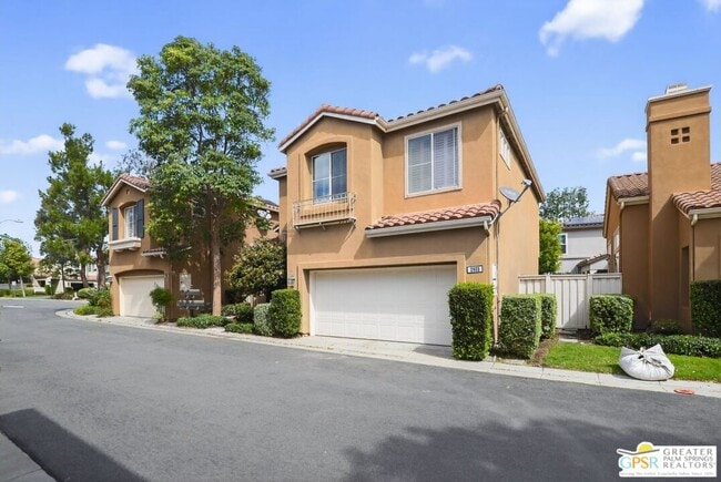 Building Photo - 2930 Hogan Pl