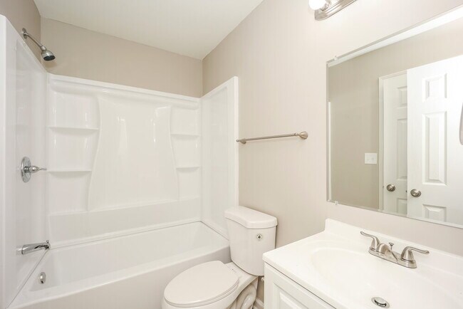 Building Photo - 8272 Canyon Forge Dr