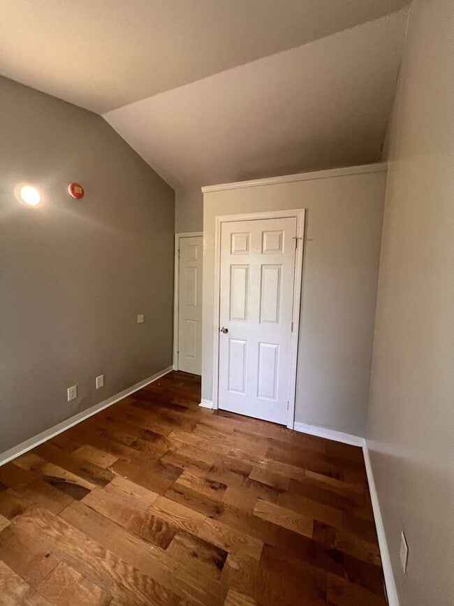 Building Photo - 2820 Divinity Ln