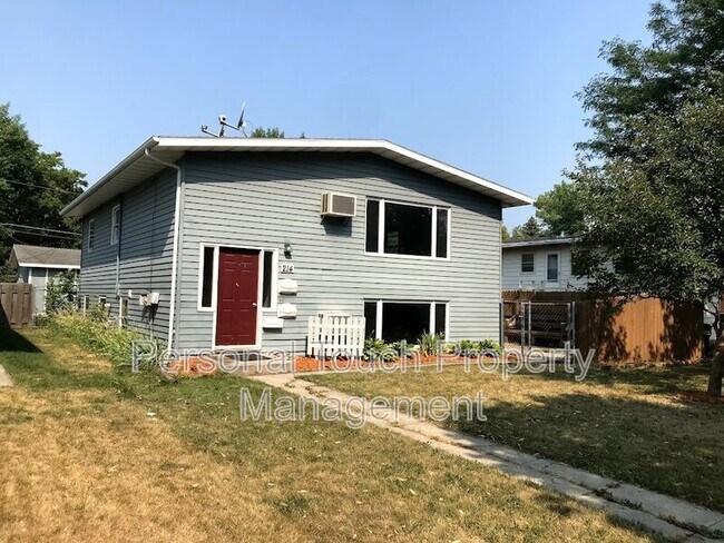 Building Photo - 214 Morrison St