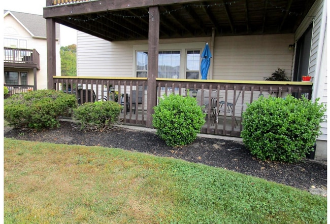 Building Photo - 2 Harrogate Ct