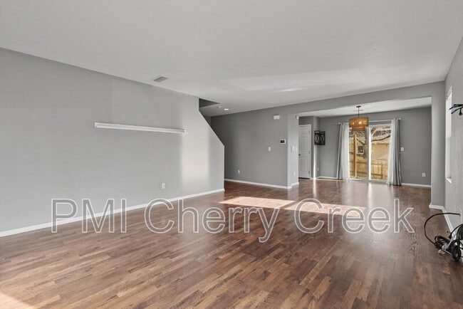 Building Photo - 9328 Garfield Way