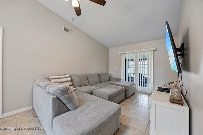 Building Photo - 1666 Owl Ln