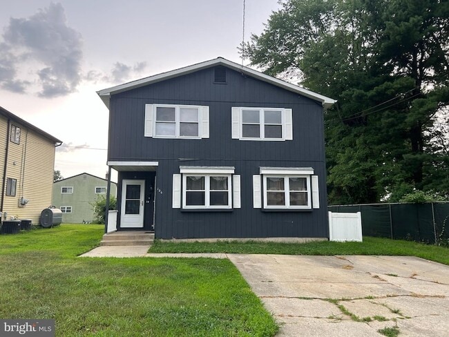 Primary Photo - 106 Haines Ave