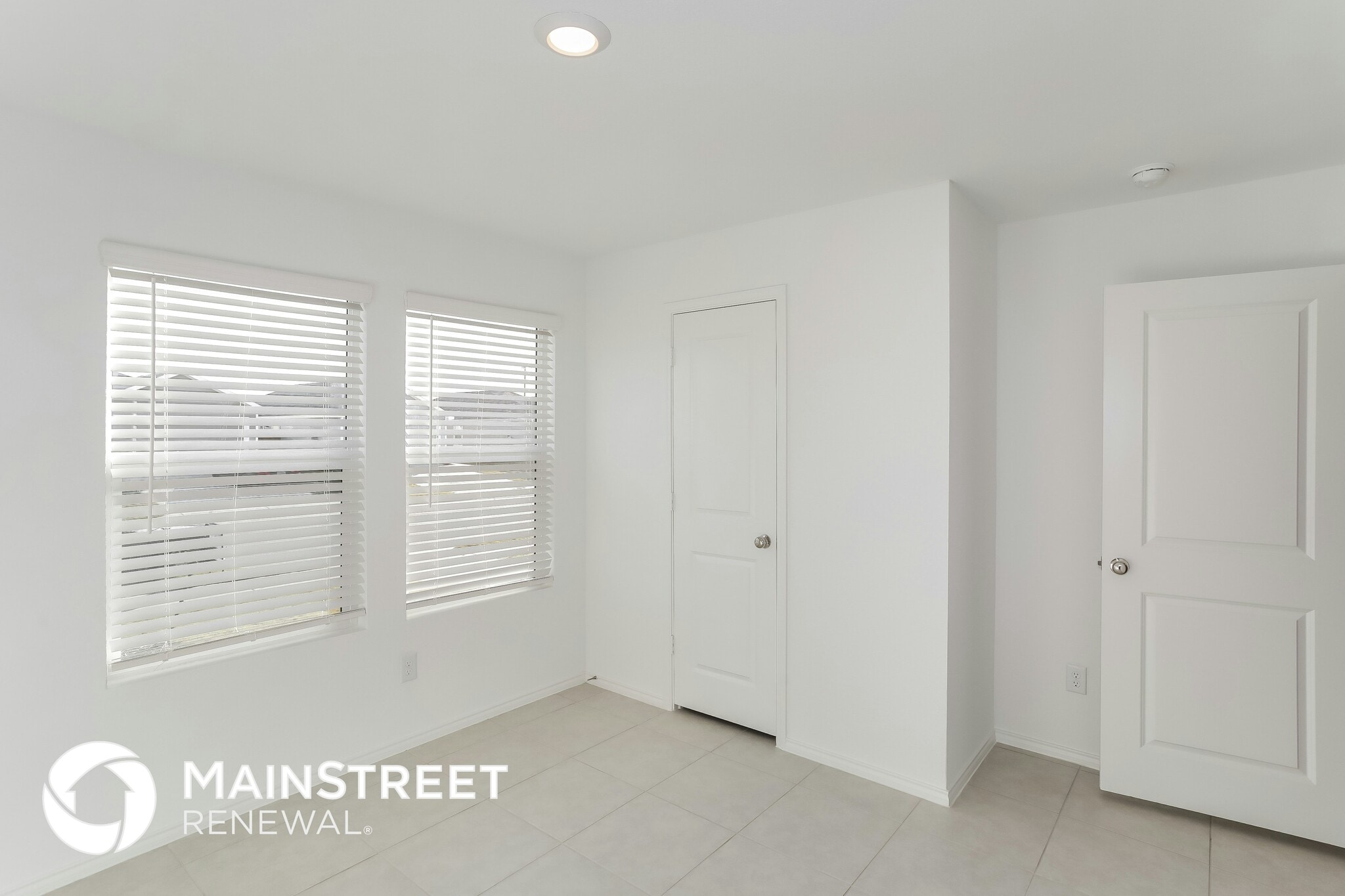 Building Photo - 5720 Rockrose Ln