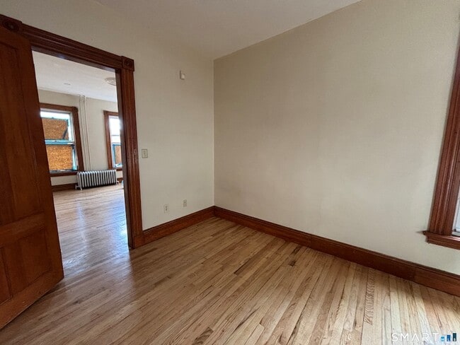 Building Photo - 1231 State St