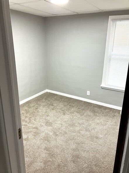 Building Photo - 198 Columbus Ave