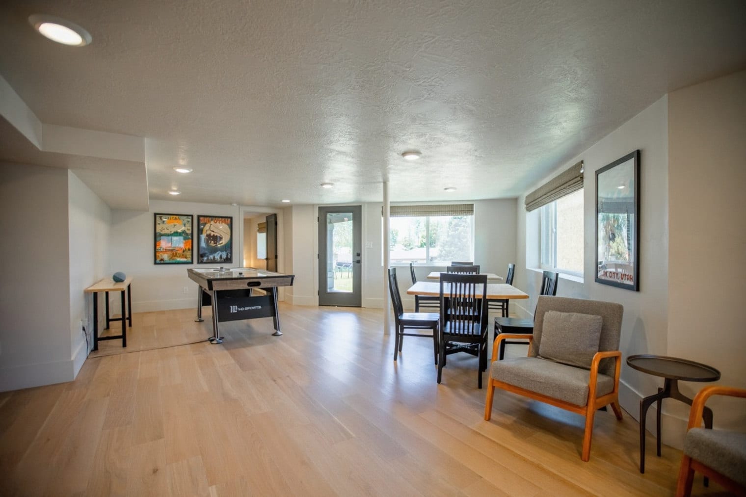 Building Photo - 160 W 1600 S