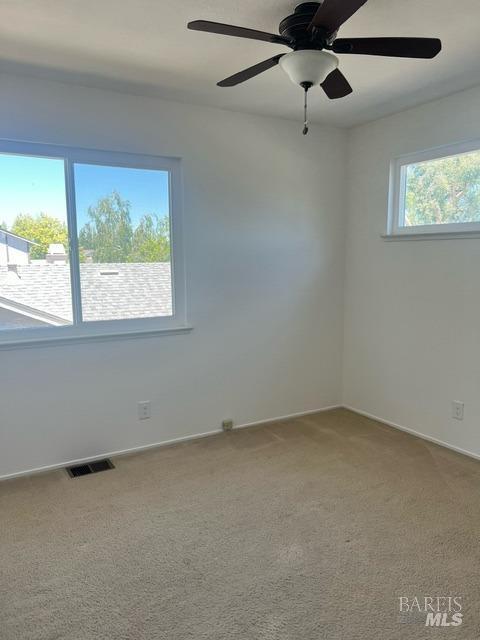Building Photo - 496 Lupine Cir
