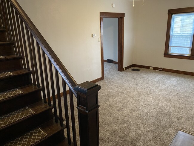 Living room. New carpet throughout - 3311 Lincoln Ave