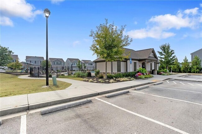 Building Photo - 5192 Barberry Ave