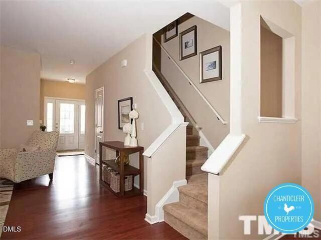 Building Photo - 123 Phantom Ln