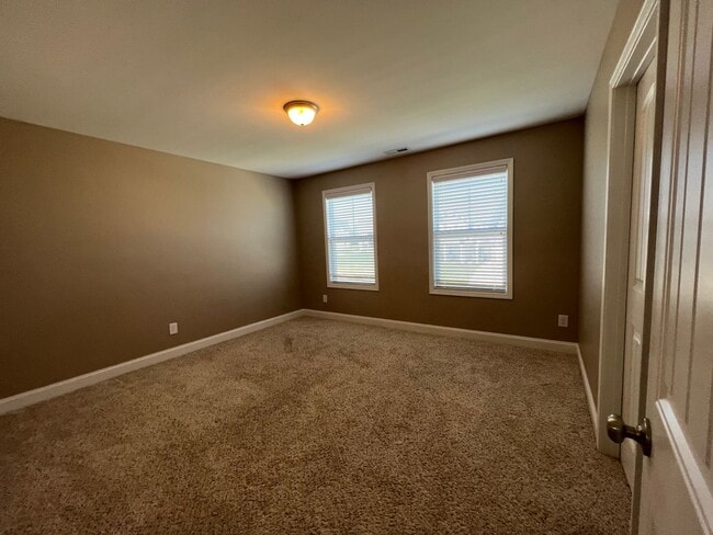 Building Photo - 1031 Liberty Ln