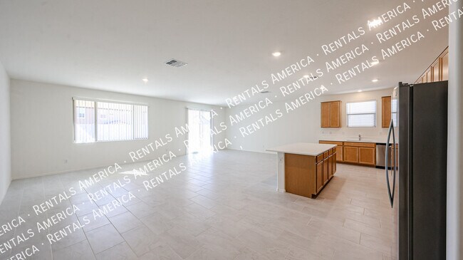 Building Photo - 17175 W Blue Sky Dr