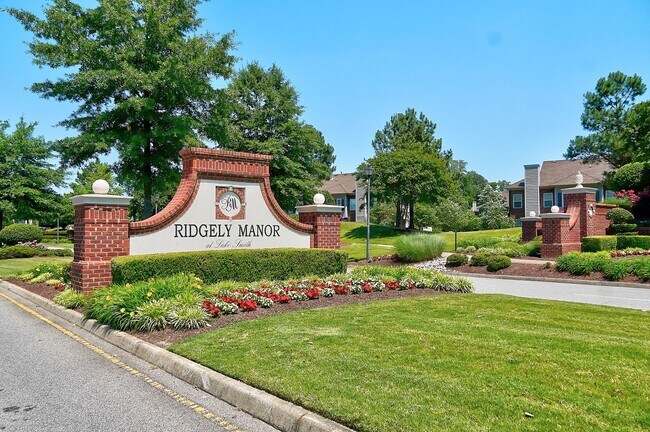 Building Photo - FOR RENT - VIRGINIA BEACH