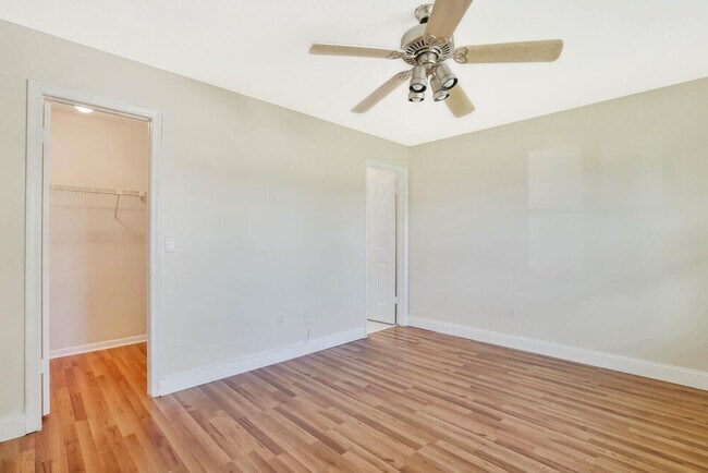 Building Photo - 3736 Coelebs Ave