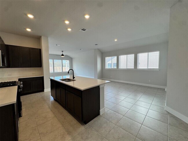 Building Photo - 277 Coleto Tr