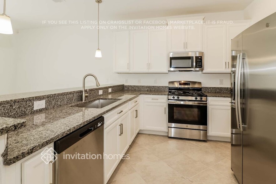 Building Photo - 3087 Bryant Park Dr