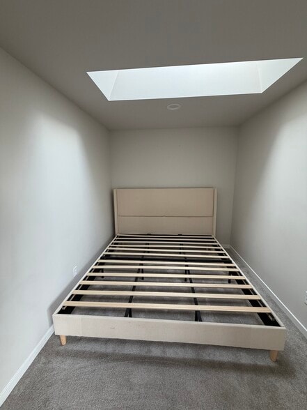 Building Photo - 17203 SE 42nd Pl