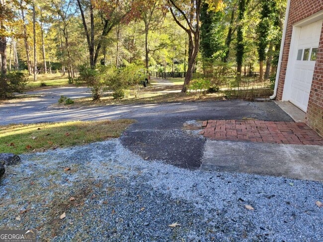 Building Photo - 1204 Jefferson Hwy