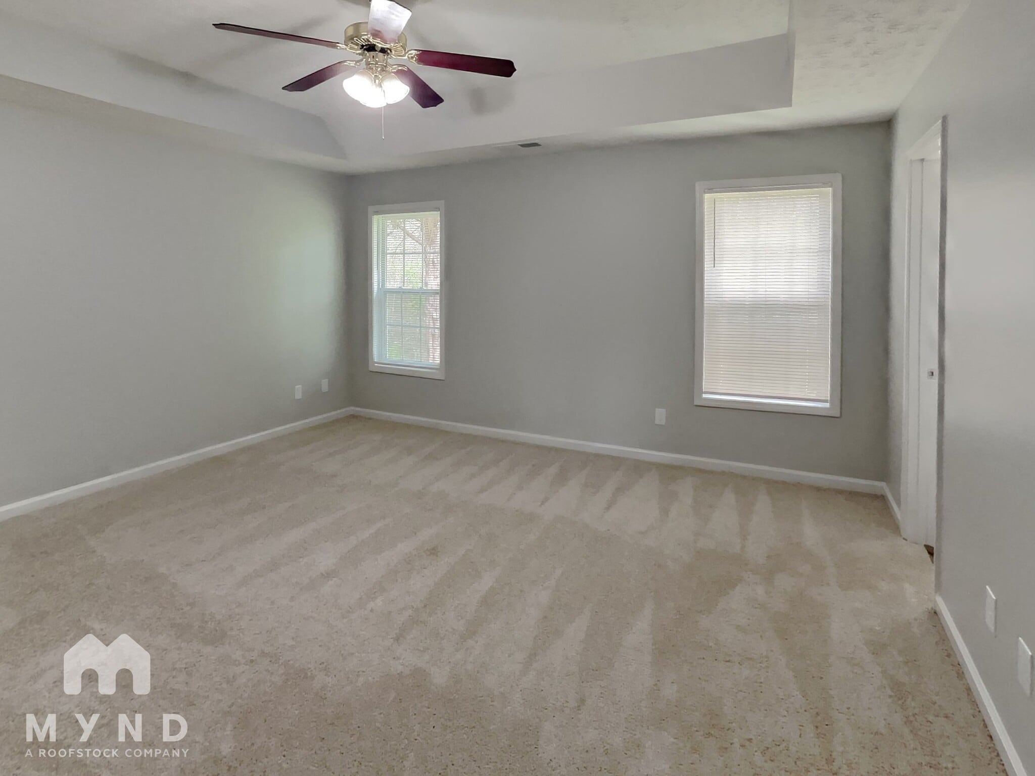 Building Photo - 140 Pebble Ridge Dr