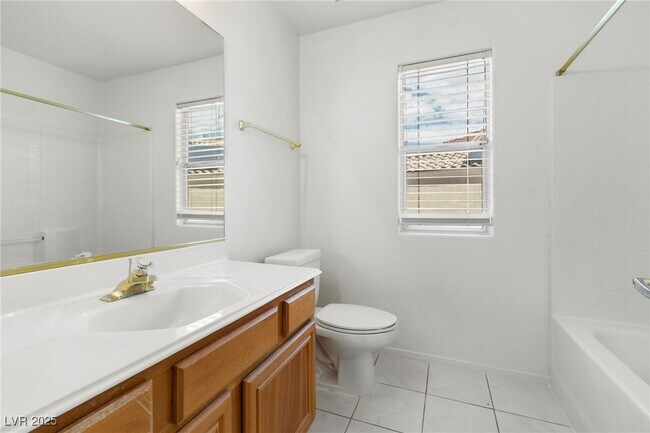 Building Photo - 1530 Misty Sky Dr