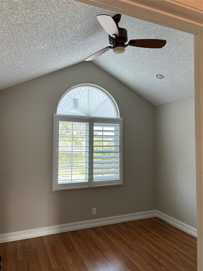 Building Photo - 7430 Ashley Shores Cir