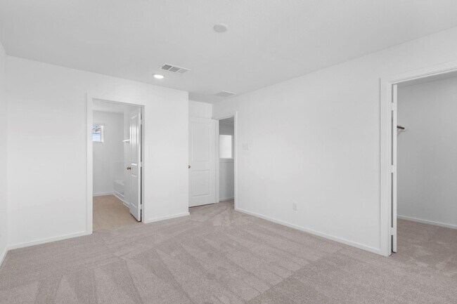 Building Photo - 24505 Red Hawthorn Trce