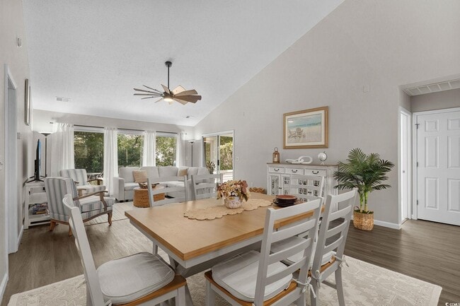 Building Photo - 2774 Sanctuary Blvd