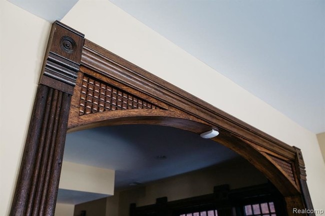 Building Photo - 4305 Trumbull Ave