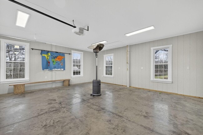 Building Photo - 239 McDonald Rd