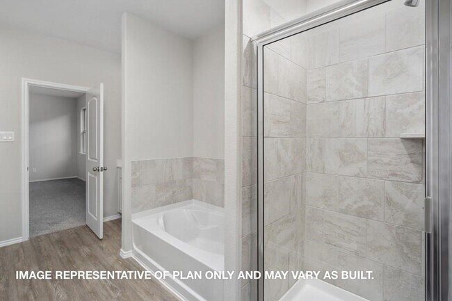 Building Photo - 16852 Pink Wintergreen Dr