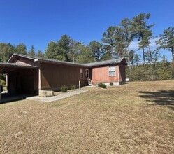 Building Photo - 275 Wineson Dr