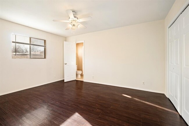 Building Photo - 5801 Libyan Dr