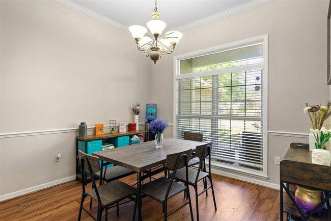 Building Photo - 7205 White Oaks Rd