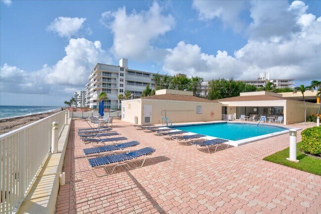 Building Photo - 3540 S Ocean Blvd