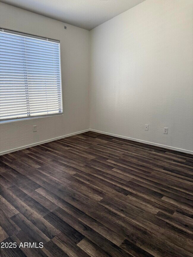 Building Photo - 12838 W Corrine Dr