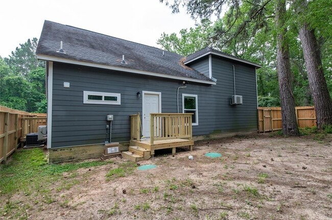 Building Photo - 519 Magnolia Point Dr