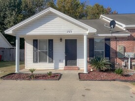 Building Photo - 153 JamesTown Loop