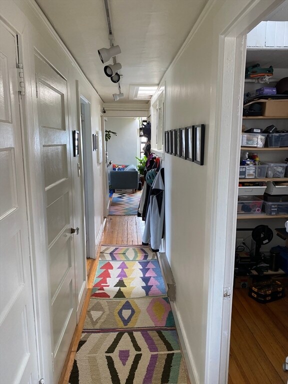 Building Photo - 49 Brimmer St