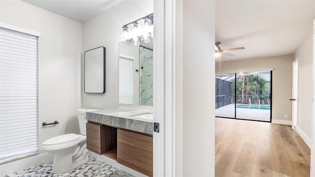 Building Photo - 6411 NW 54th Dr