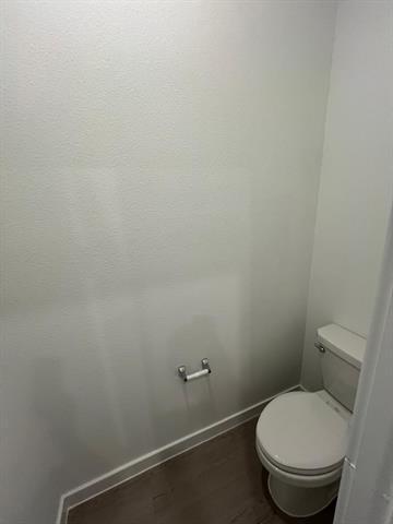 Building Photo - 10009 Warlander Dr