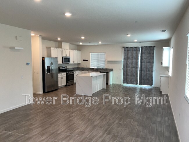 Building Photo - 12722 Montbrook Way