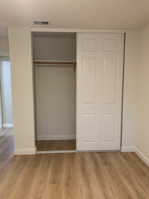 Building Photo - 325 Blanchard Ln