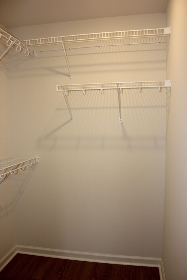 Building Photo - Nice 2 Bed 2 Bath Condo for Rent