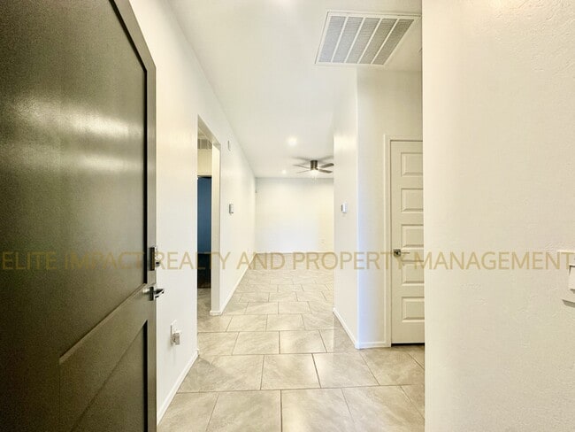 Building Photo - 3541 N Kellen Cyn Ct