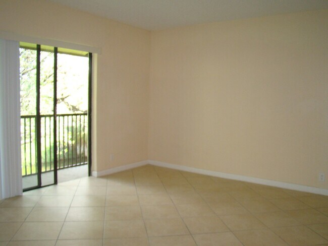 Building Photo - !!!= ACT FAST ==THE PRICE WILL NOT LAST =!!! Same Day Approvals - Quick Move