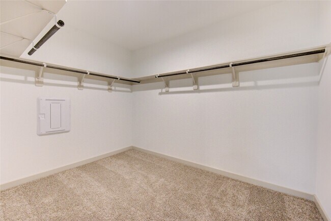 Building Photo - 7715 Smooth Vly Ct