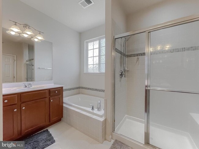 Building Photo - 44509 Gray Wolf St