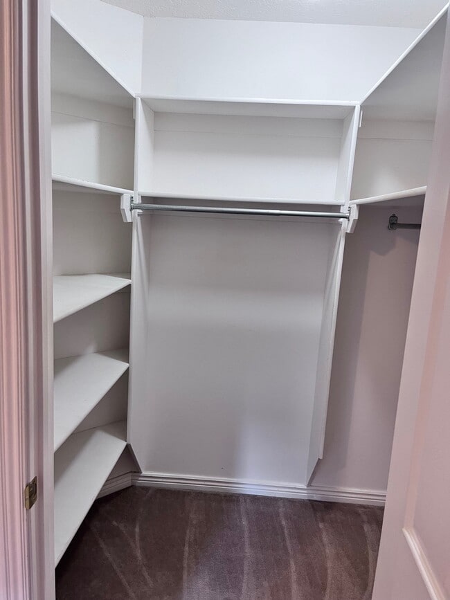 Building Photo - 280 E 700 S